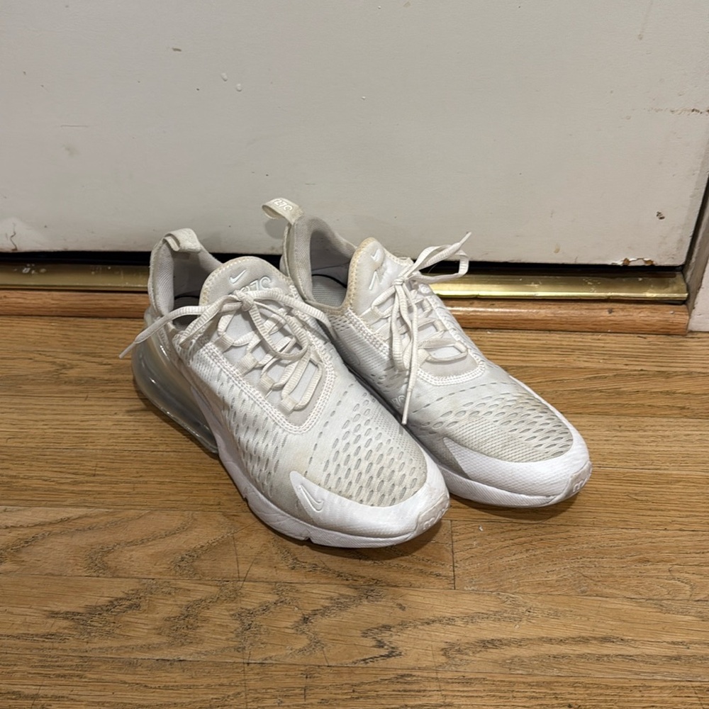 Nike Air Max 270